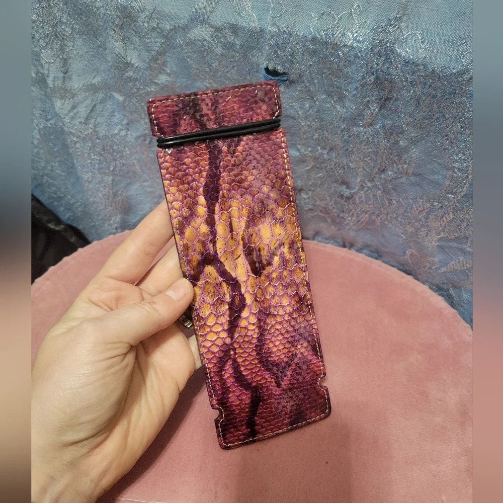 Nwot Torino Leather Company cash genuine crocodile calf skin wallet
